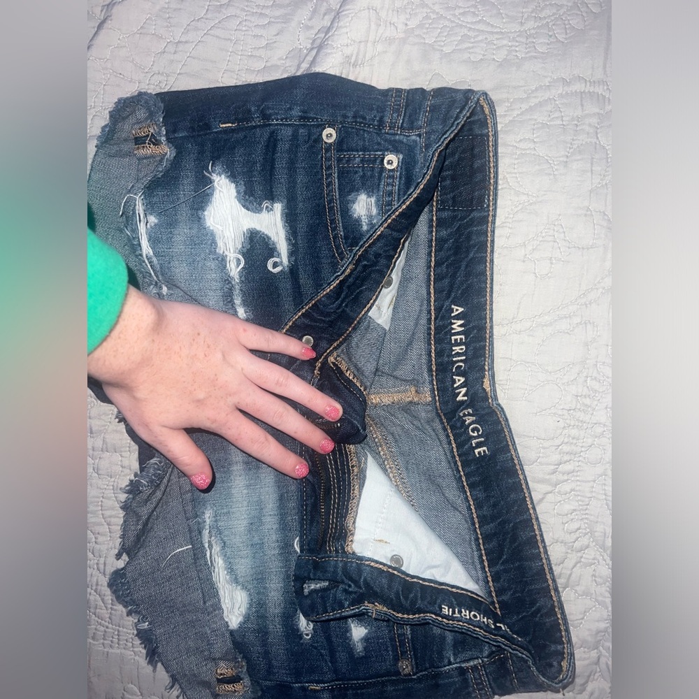 American eagle shorts size 4